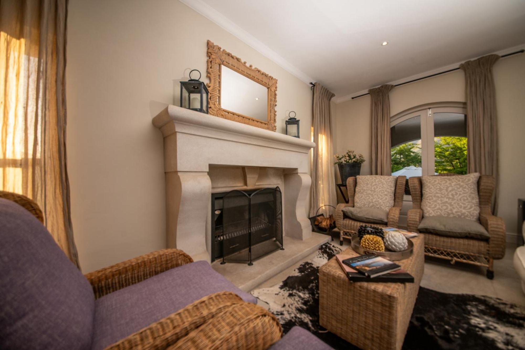 Maison D'Ail Guest House Franschhoek Bagian luar foto